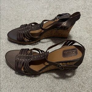 Clark’s Brown Wedge Sandals